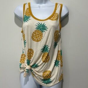 Pineapple tank 🍍